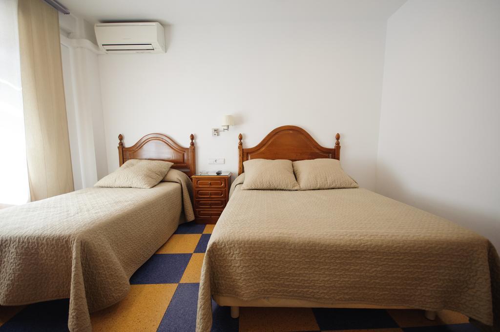 Hostal Restaurante La Trucha Benavente Dış mekan fotoğraf