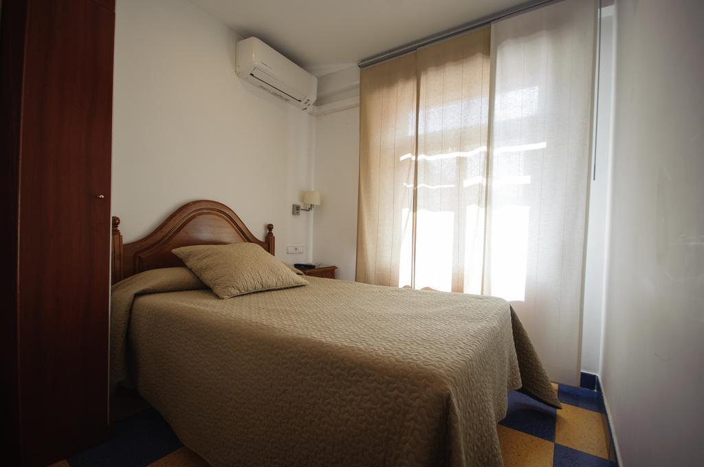 Hostal Restaurante La Trucha Benavente Dış mekan fotoğraf